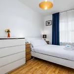 Chic 1-bed Flat With Balcony Near Jameson Distillery And 15 Mins To Centre * Dublin
