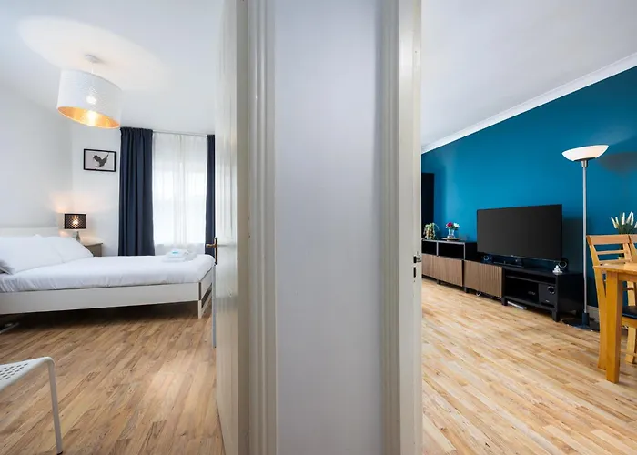 Chic 1-bed Flat With Balcony Near Jameson Distillery And 15 Mins To Centre Apartament *